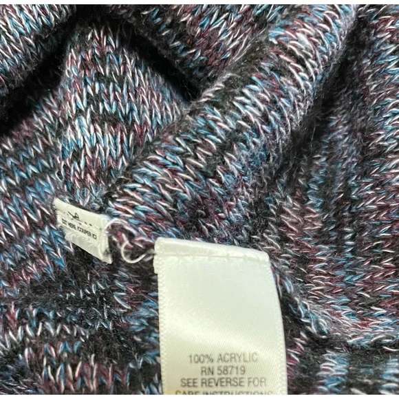 Studio Works 3/4 Sleeve V-Neck Sweater. - Picture 8 of 11